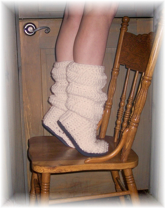 PATTERN Crochet pattern AMAZING SLOUCH BOOTS STYLE NUMBER ONE Youve all seen them - now make them yourself SEXY BOOTS FOR OUTDOOR OR INDOOR WEAR These fit like a glove and for any size foot FROM CHILD TO ADULT